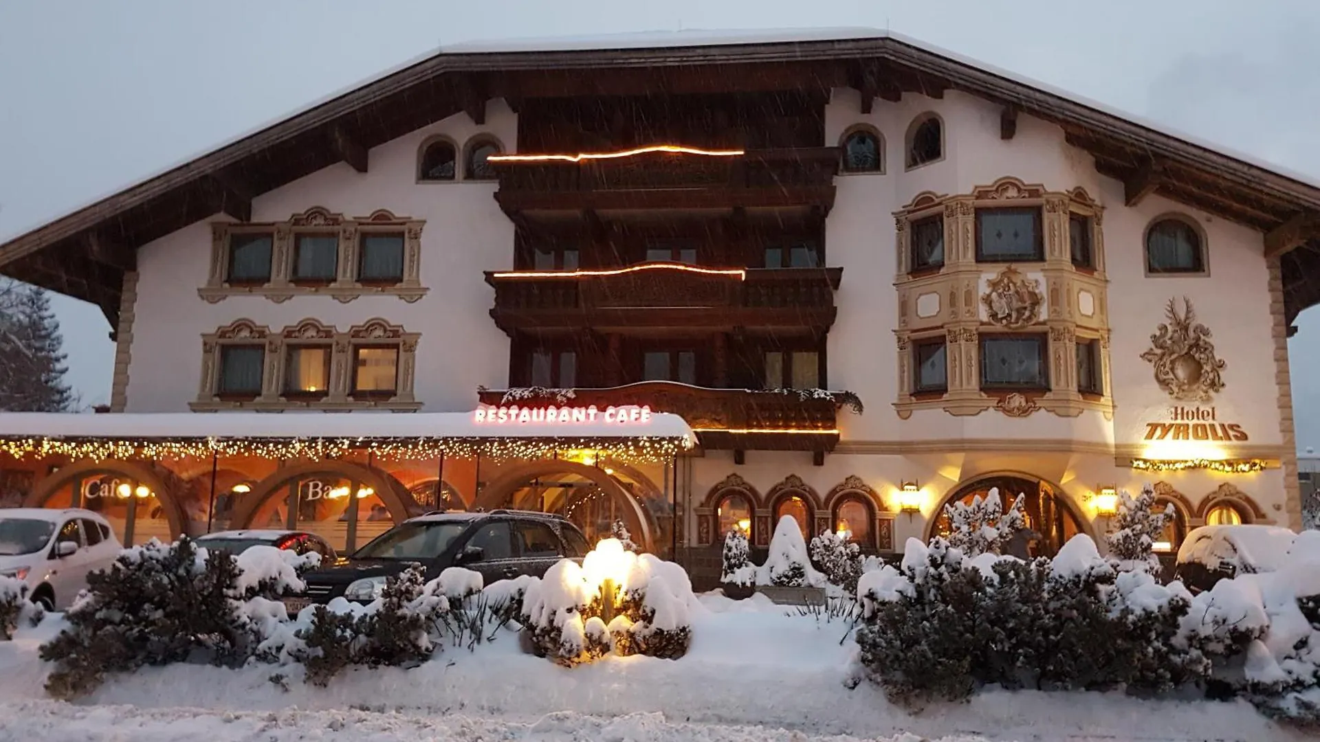 Hotel Tyrolis Zirl 4*,  Austria